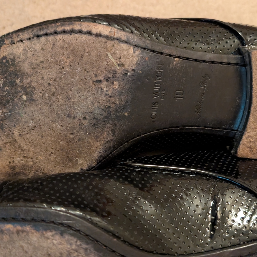 Louis Vuitton Black Patent Leather Lasercut Accents Oxfords - Picture 11 of 11